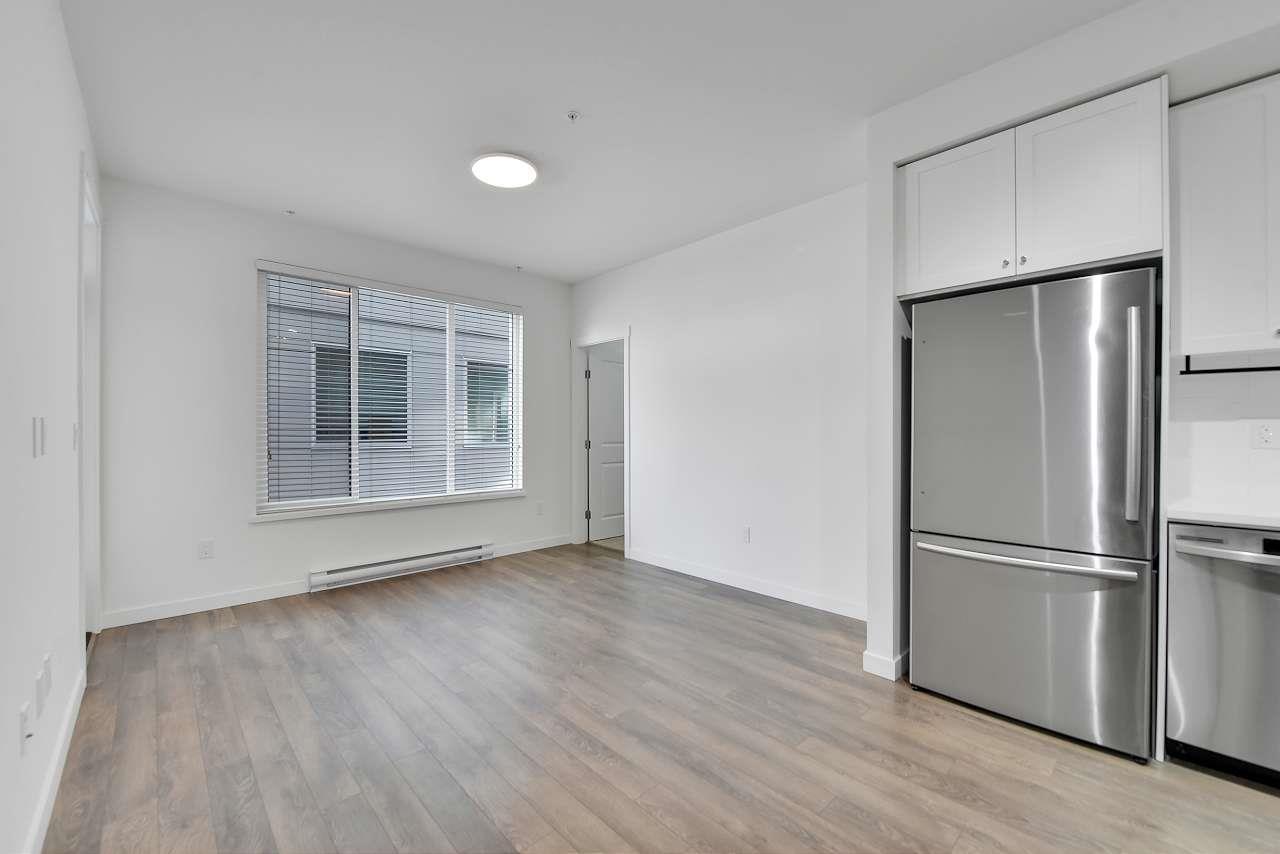 Property at 207 15835 85 AVENUE image 5