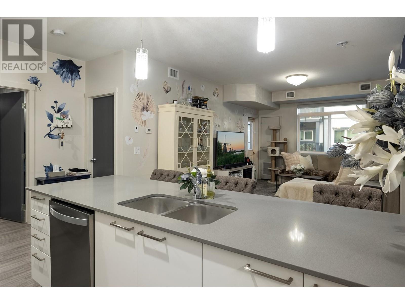 Property at 2250 Majoros Road Unit# 404 image 4