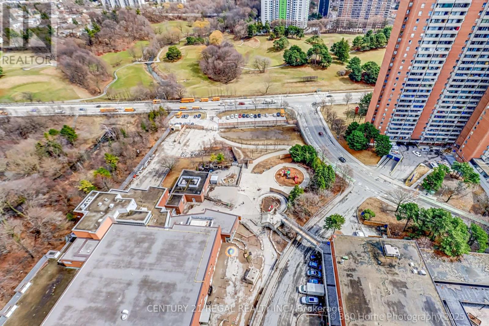 Ph06 - 5 Massey Square, Toronto, Ontario  M4C 5L6 - Photo 16 - E12053964