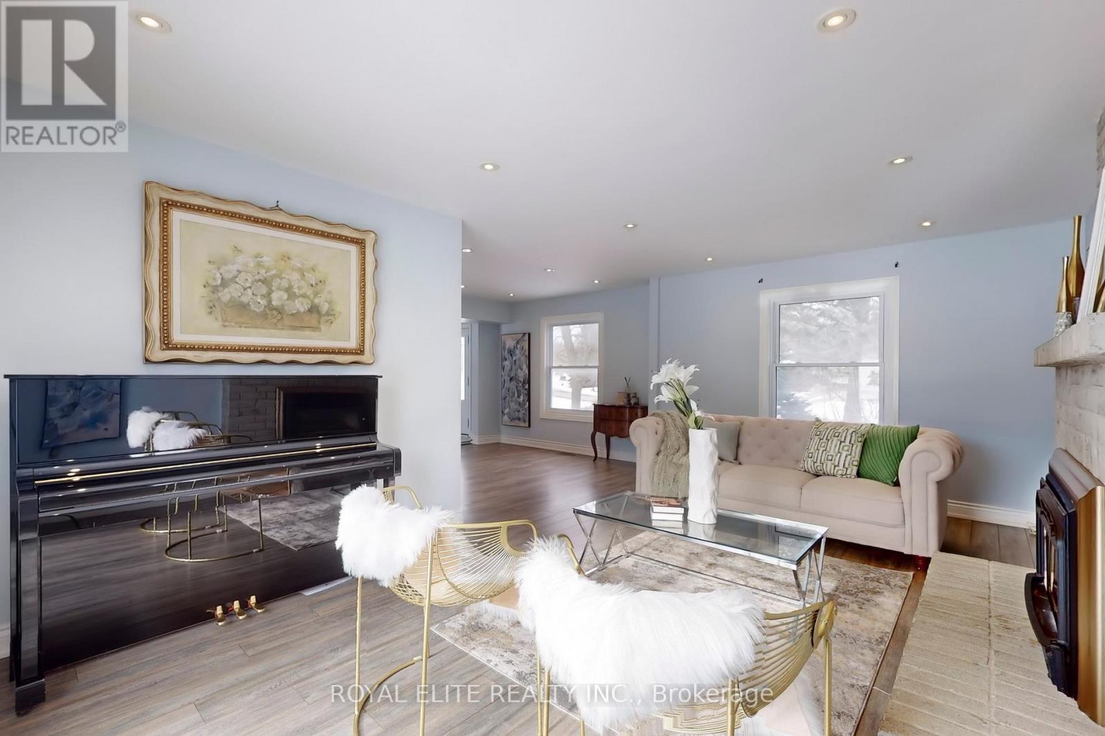 Property at 6 LADY DIANA COURT image 3