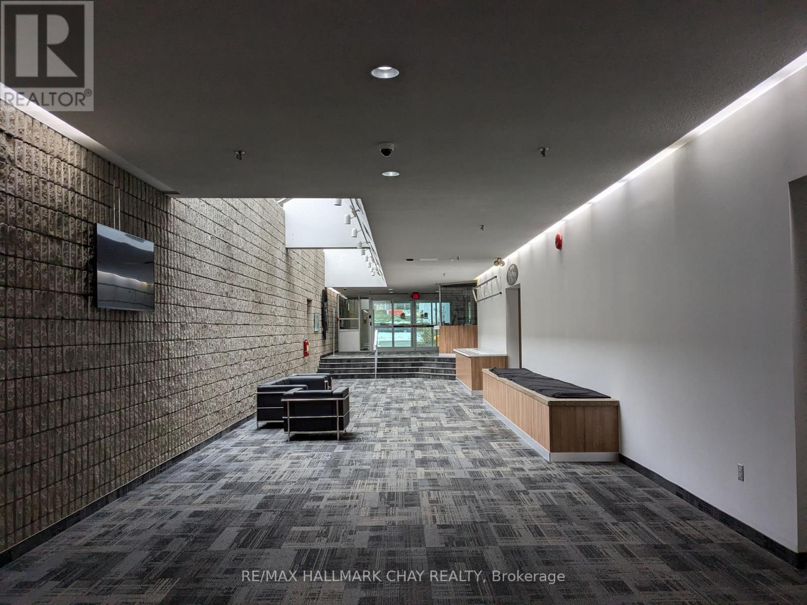 H - 279 Bayview Drive, Barrie (0 East), Ontario  L4N 8X9 - Photo 10 - S12053971