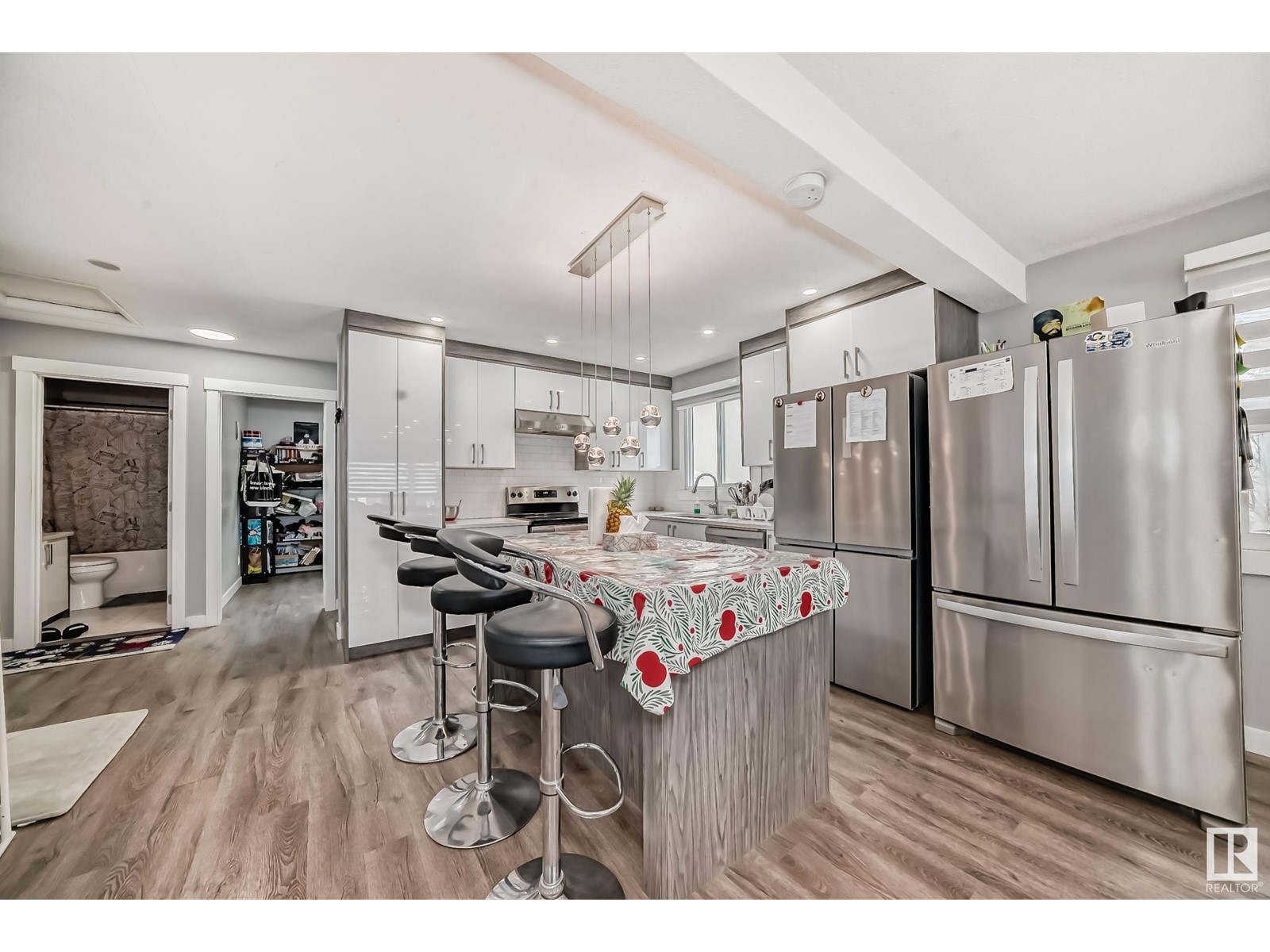 Property at 2047 49A ST NW image 4