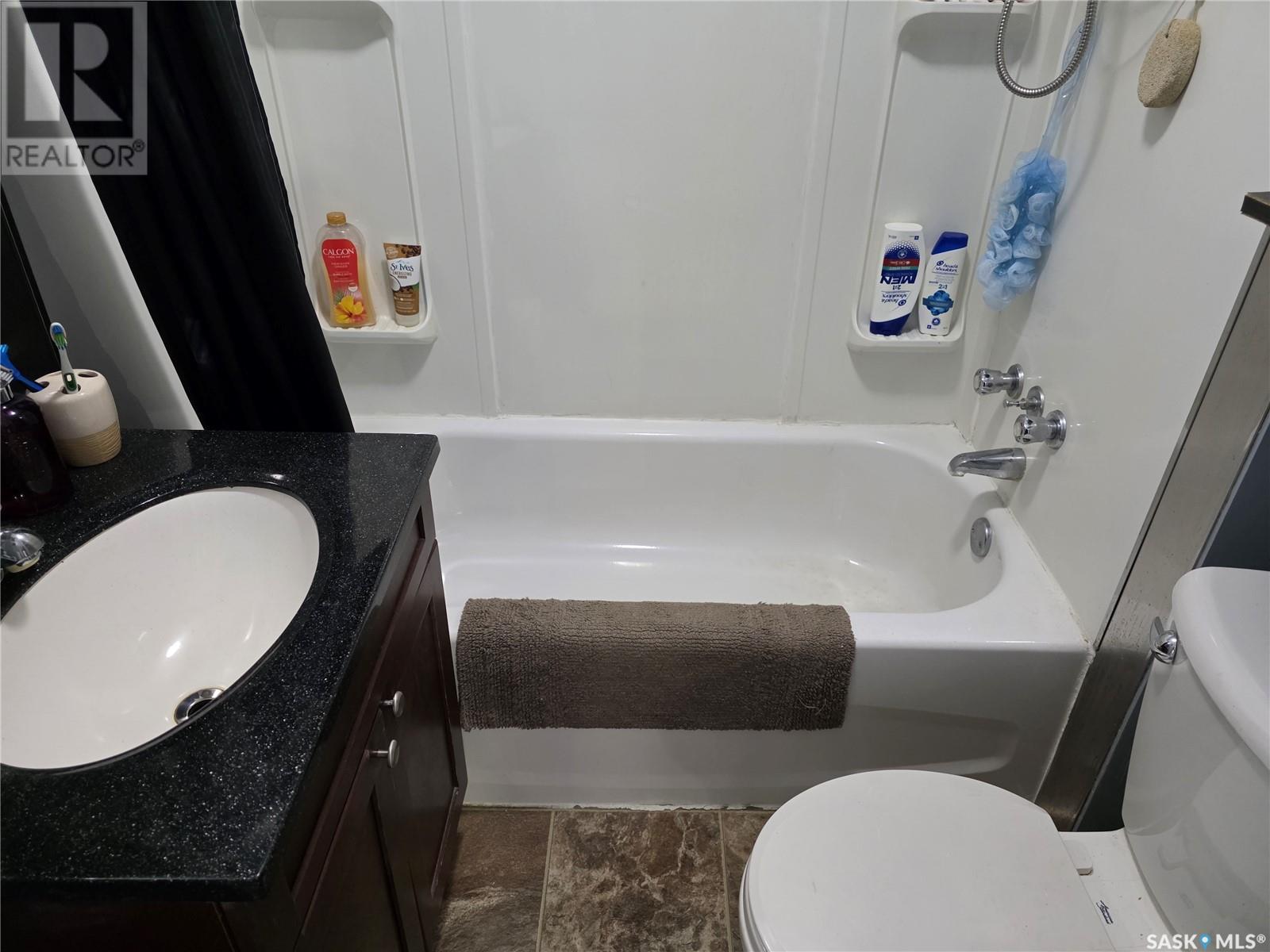 Property at 626 SKIPTON ROAD image 5