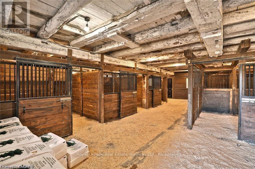 4197 Walkers Line, Burlington, Ontario  L7R 3X4 - Photo 27 - W12053814