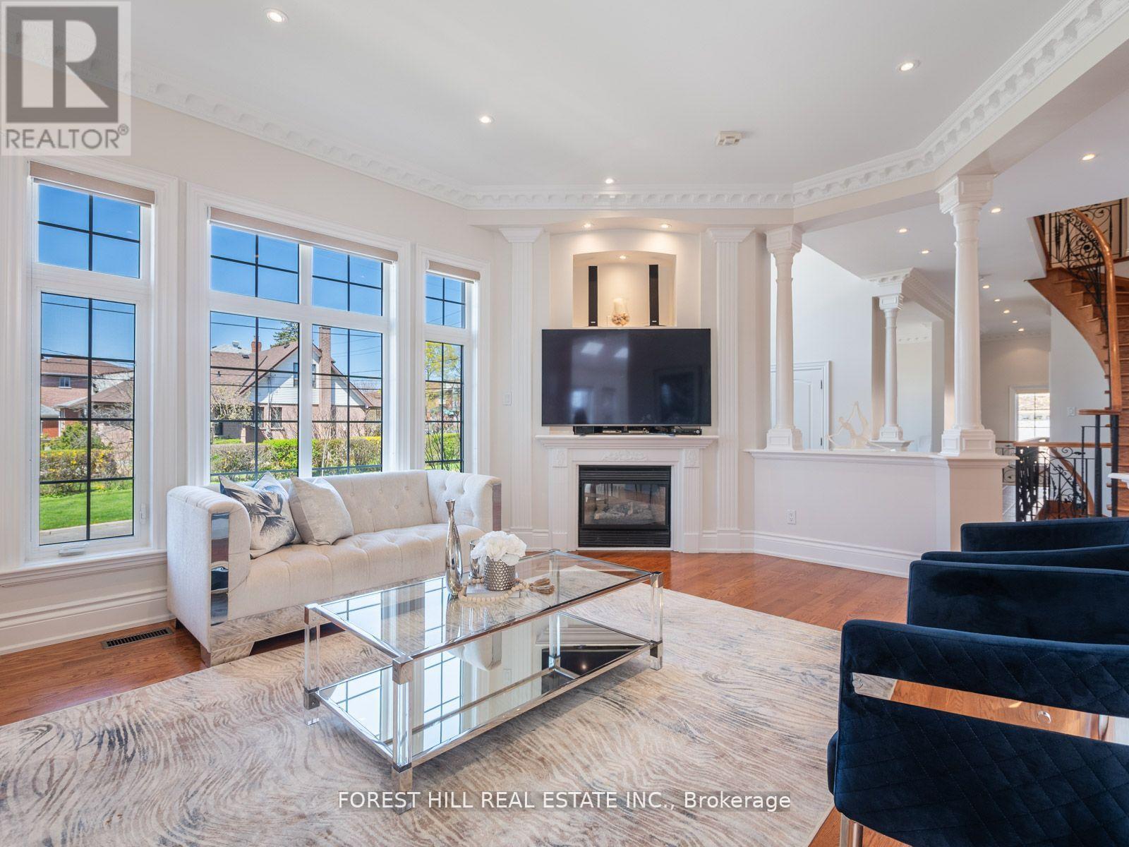 Property at 18 HIGHLAND HILL image 5