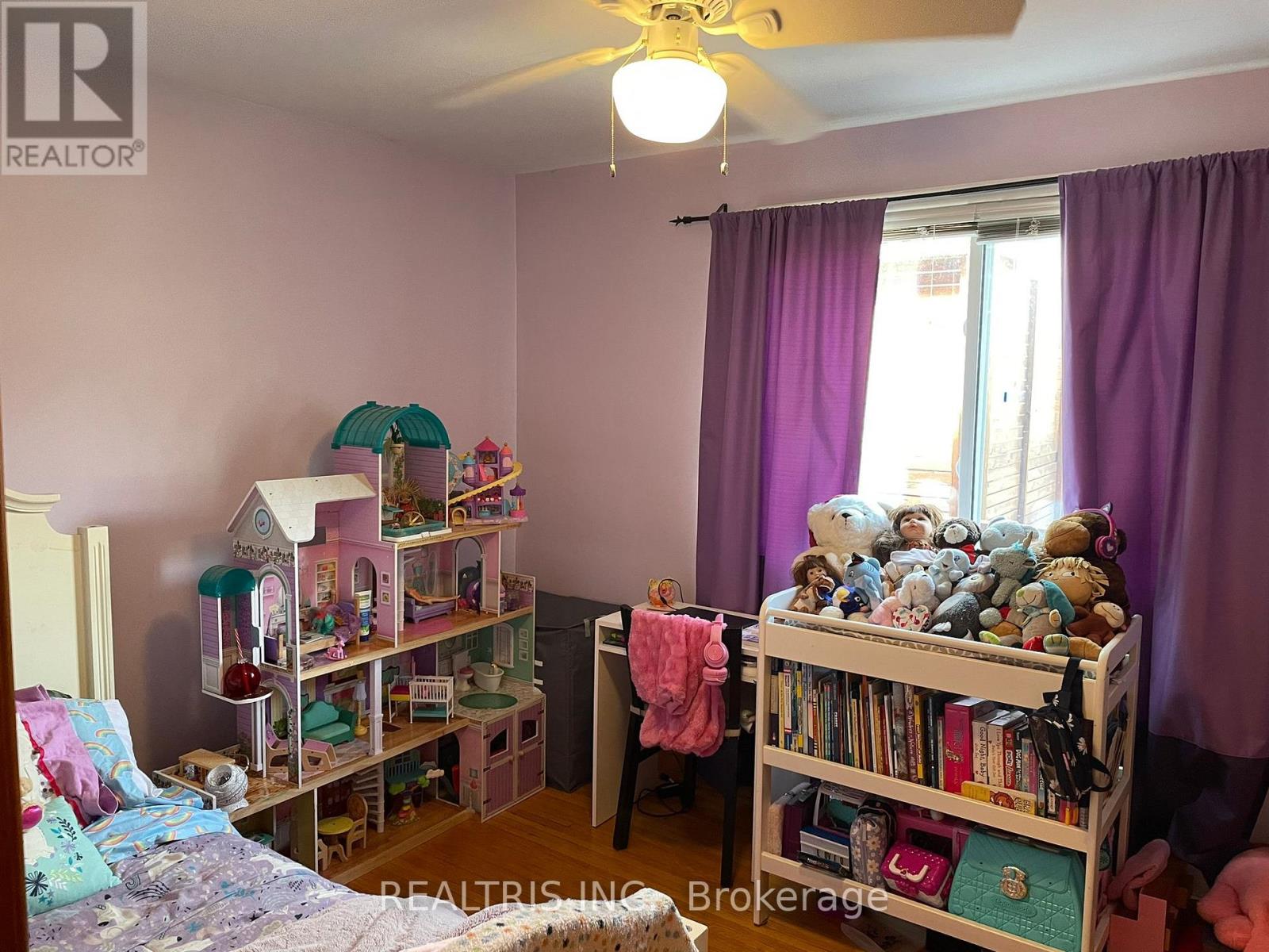 18 Muskoka Avenue, Toronto, Ontario  M8W 1H3 - Photo 28 - W12054131