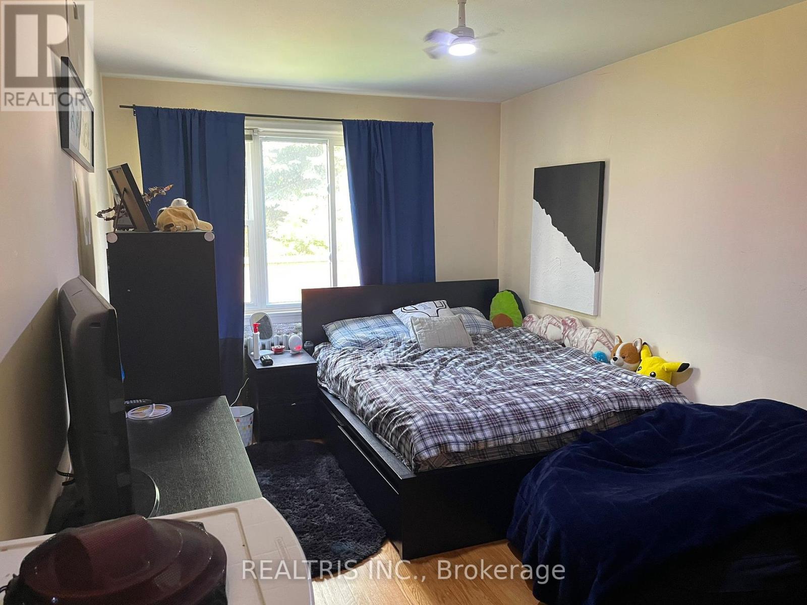 18 Muskoka Avenue, Toronto, Ontario  M8W 1H3 - Photo 29 - W12054131