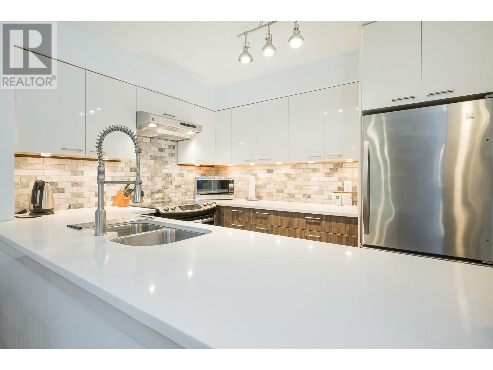 204 7851 No 1 Road, Richmond, British Columbia  V7C 1T7 - Photo 14 - R2965804