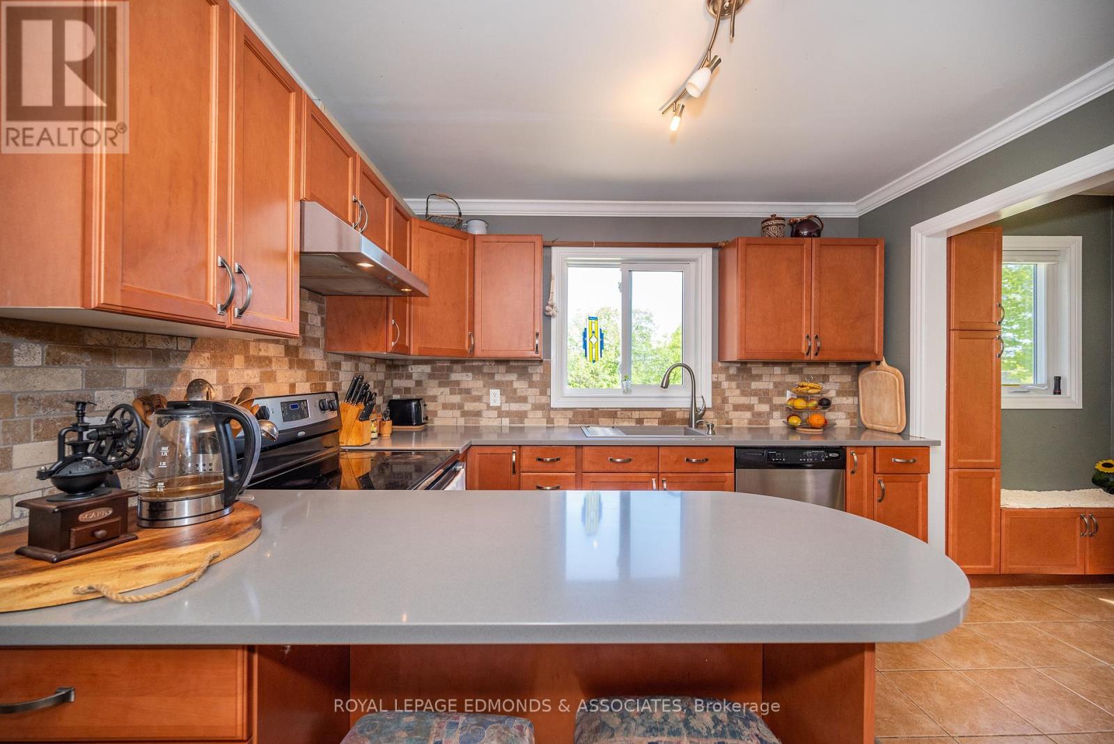 3 Huron Street, Deep River, Ontario  K0J 1P0 - Photo 22 - X12054173