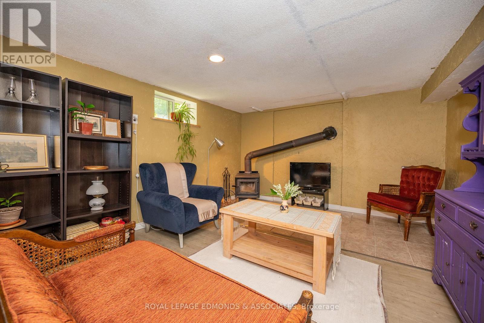 3 Huron Street, Deep River, Ontario  K0J 1P0 - Photo 37 - X12054173