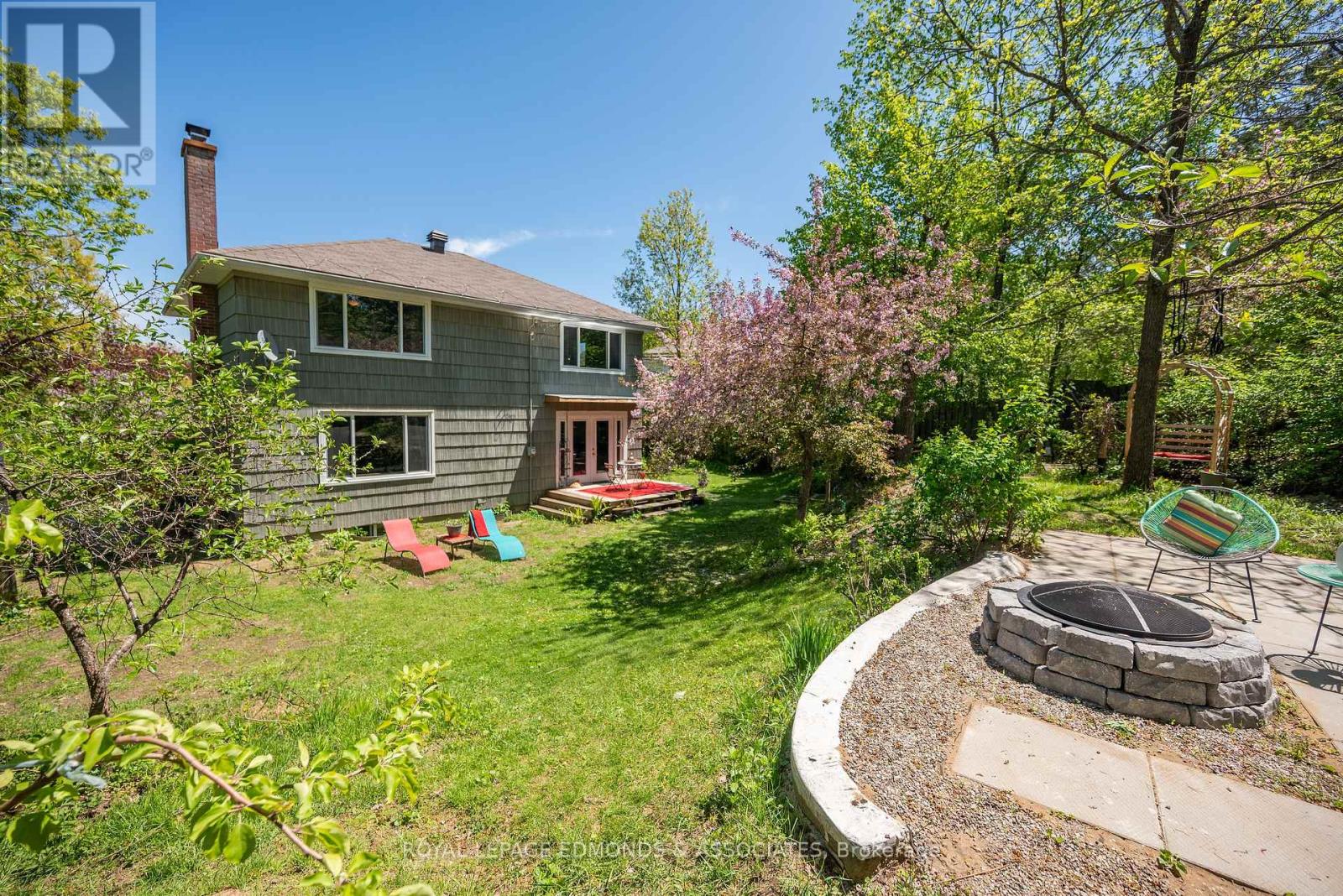 3 Huron Street, Deep River, Ontario  K0J 1P0 - Photo 6 - X12054173