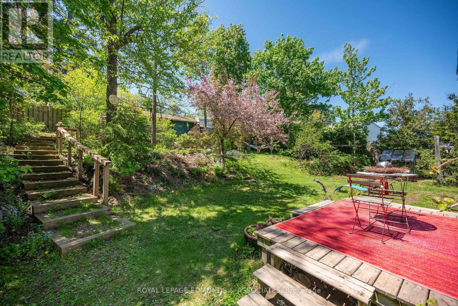 3 Huron Street, Deep River, Ontario  K0J 1P0 - Photo 7 - X12054173