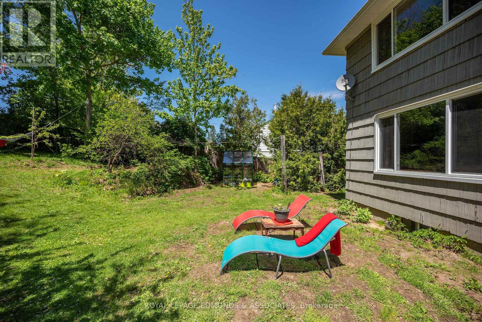3 Huron Street, Deep River, Ontario  K0J 1P0 - Photo 9 - X12054173