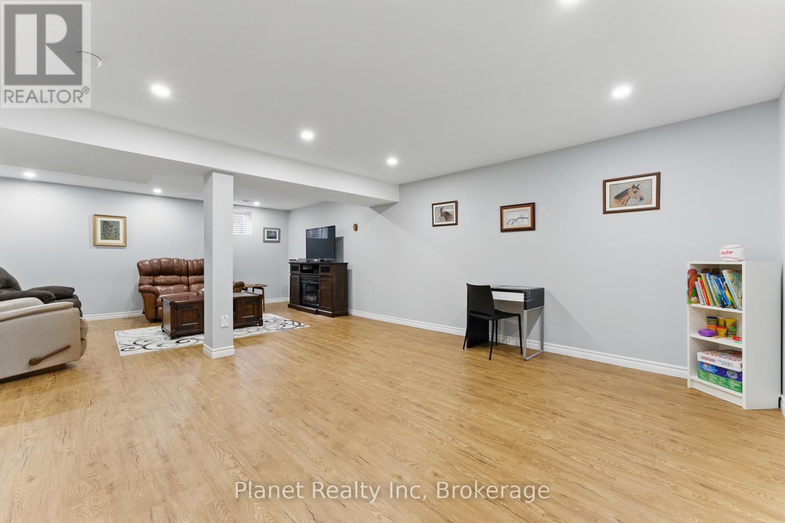 9 - 651 Farmstead Drive, Milton, Ontario  L9T 7W2 - Photo 24 - W12054174