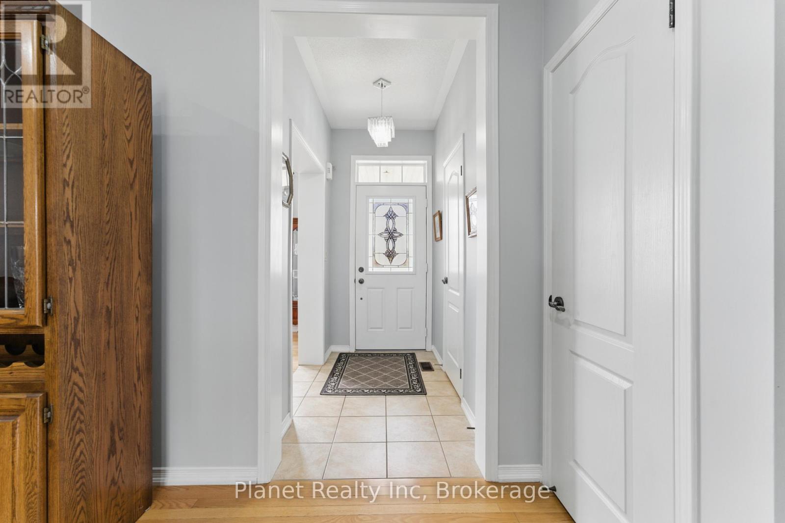 Property at 9 - 651 FARMSTEAD DRIVE image 4
