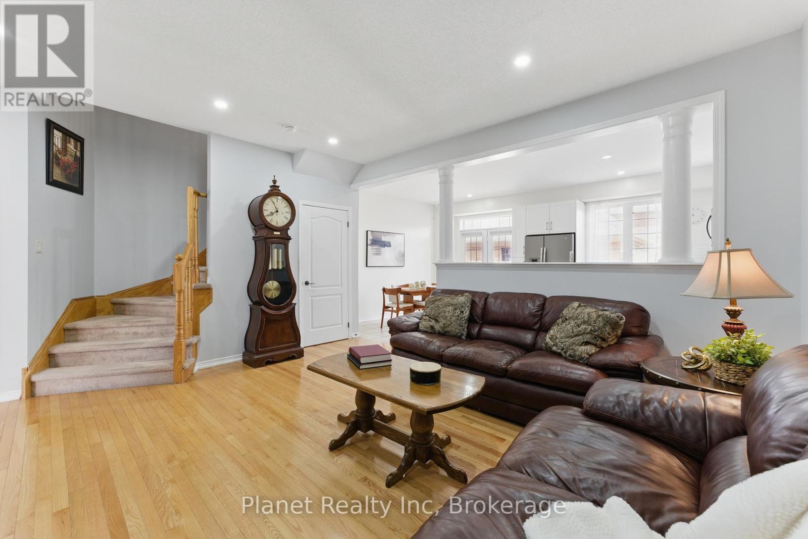 9 - 651 Farmstead Drive, Milton, Ontario  L9T 7W2 - Photo 8 - W12054174