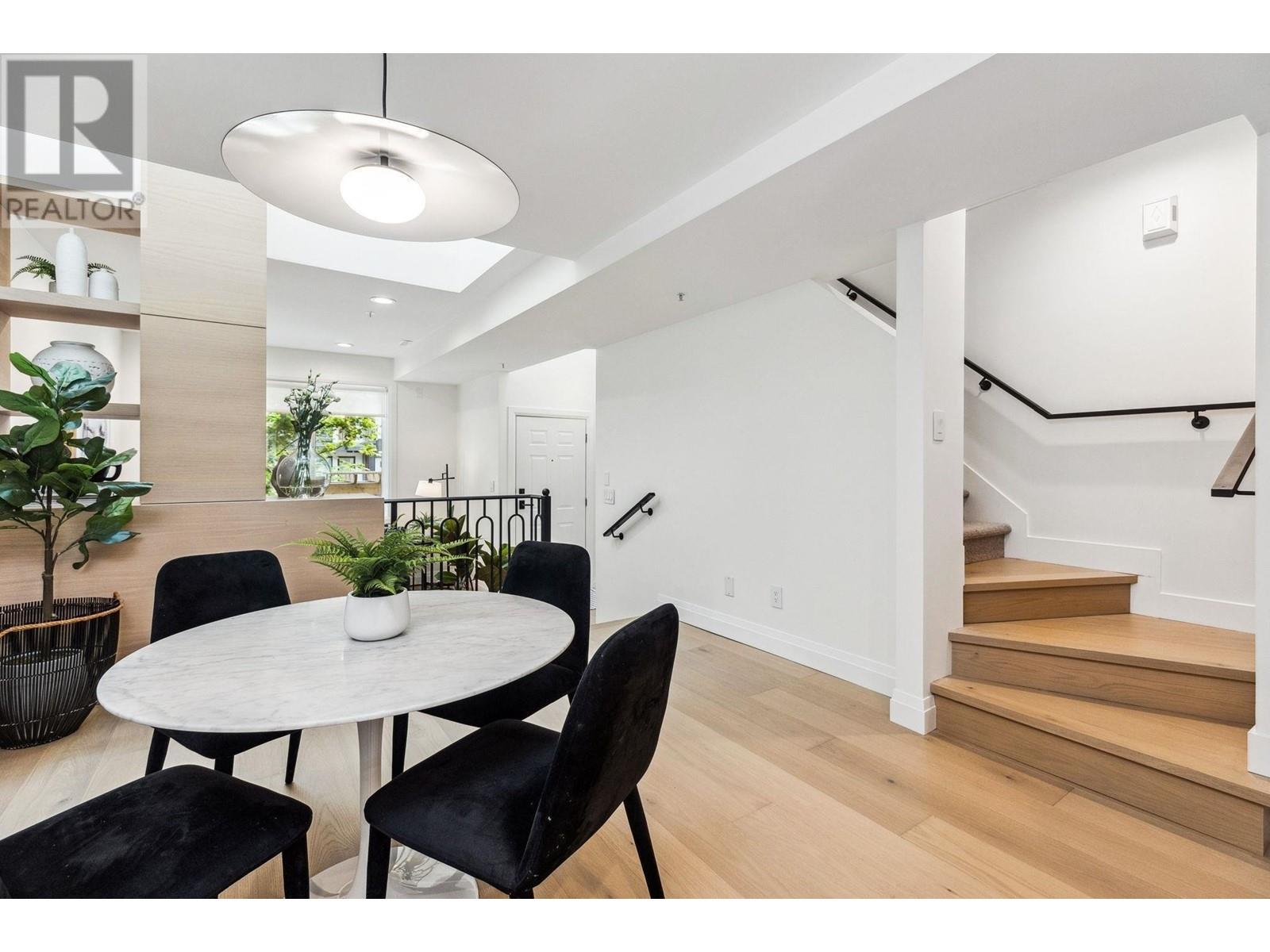 106 E 26th Street, North Vancouver, British Columbia  V7N 1A5 - Photo 15 - R2984280