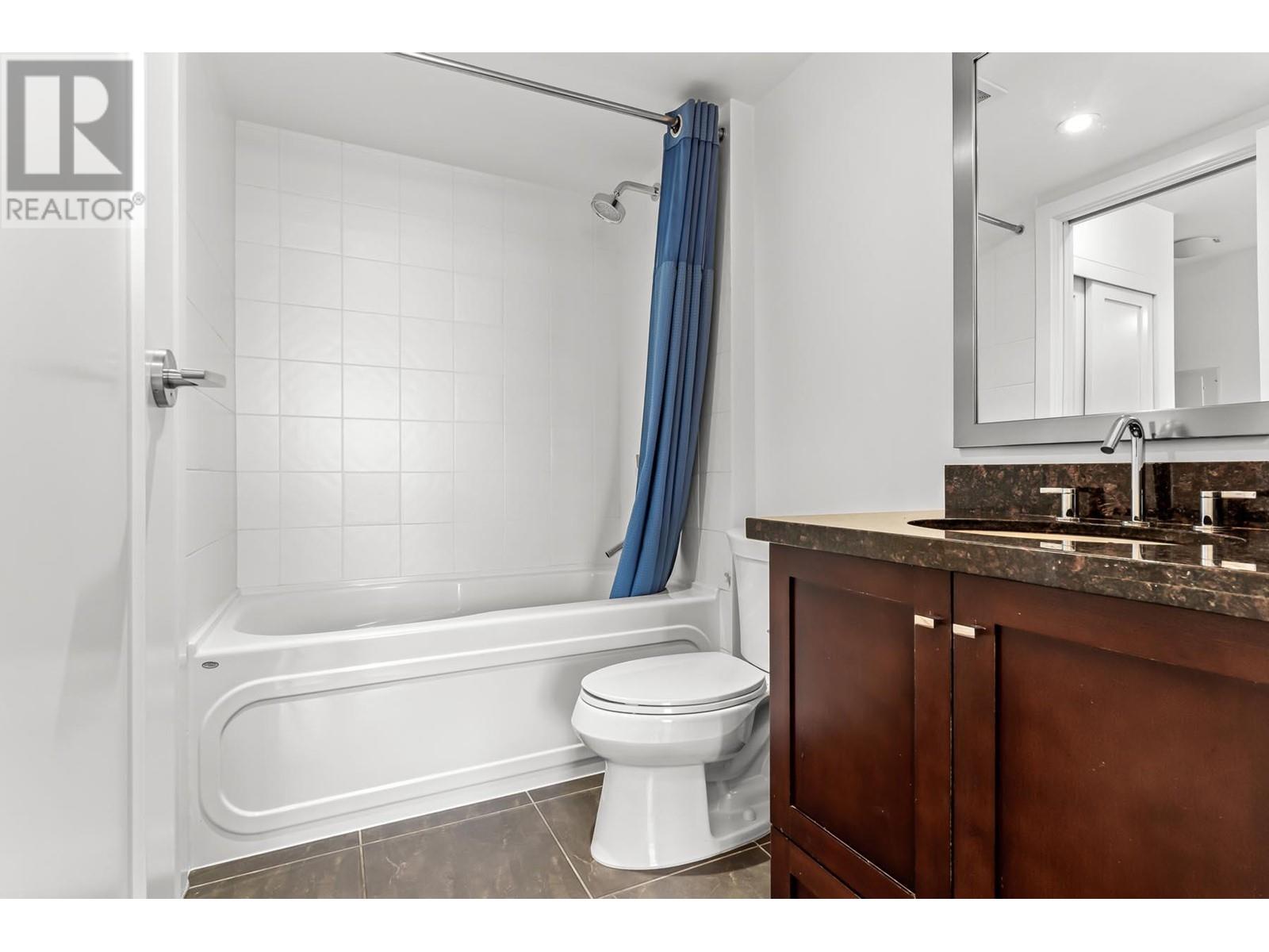 1806 1 Renaissance Square, New Westminster, British Columbia  V3M 0B6 - Photo 17 - R2984310