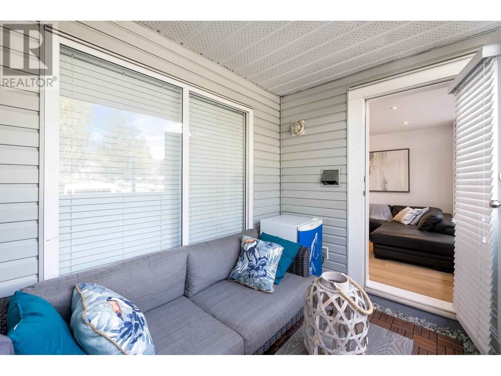 204 1111 Lynn Valley Road, North Vancouver, British Columbia  V7J 3V4 - Photo 15 - R2984316