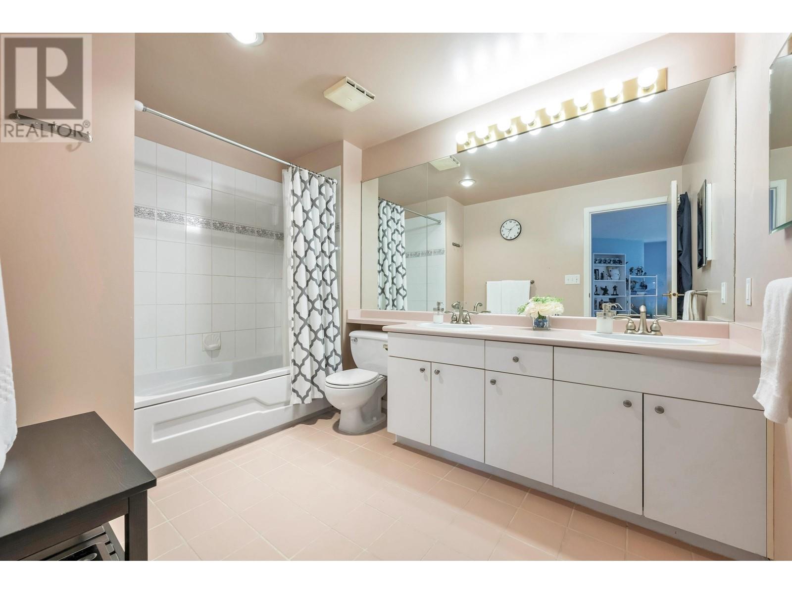 308 1655 Augusta Avenue, Burnaby, British Columbia  V5A 4S8 - Photo 23 - R2984318