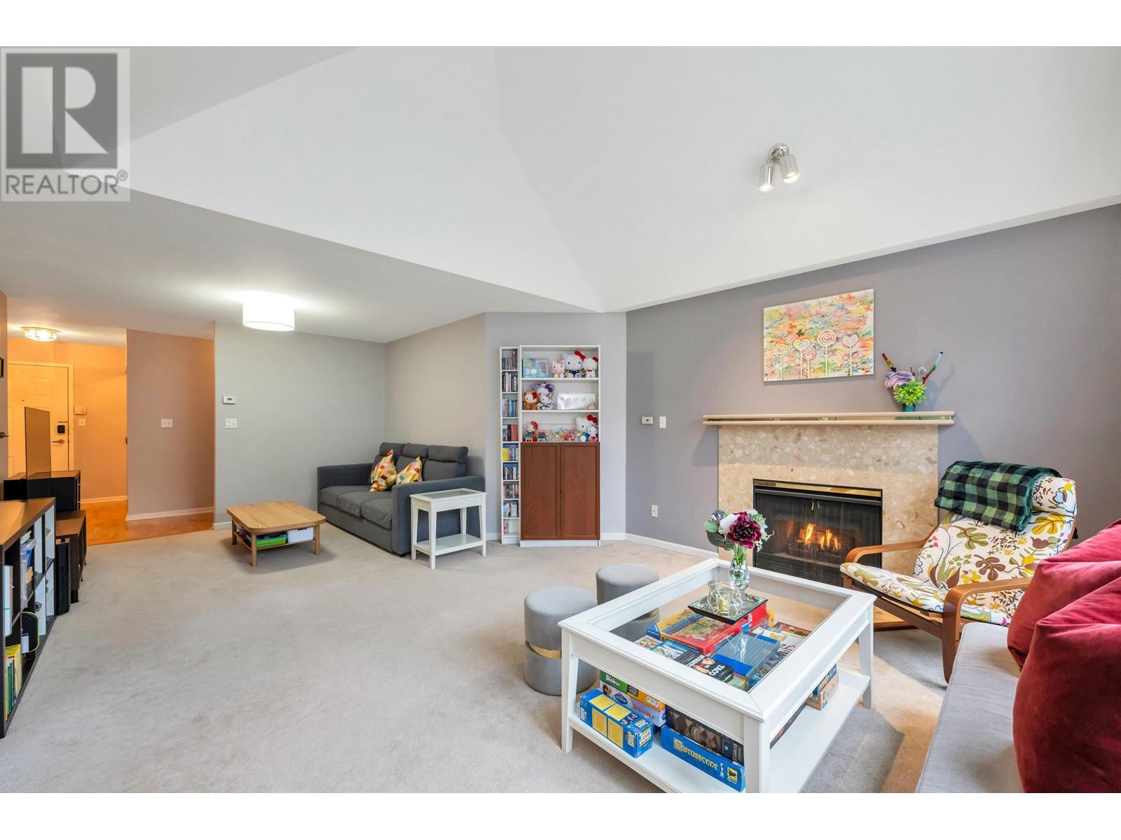 308 1655 Augusta Avenue, Burnaby, British Columbia  V5A 4S8 - Photo 9 - R2984318