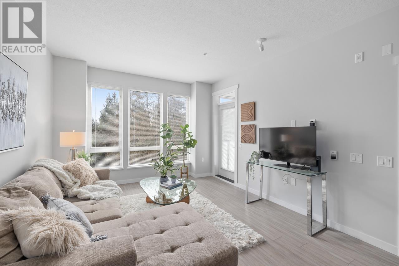 410 2632 Library Lane, North Vancouver, British Columbia  V7J 0B8 - Photo 3 - R2984382