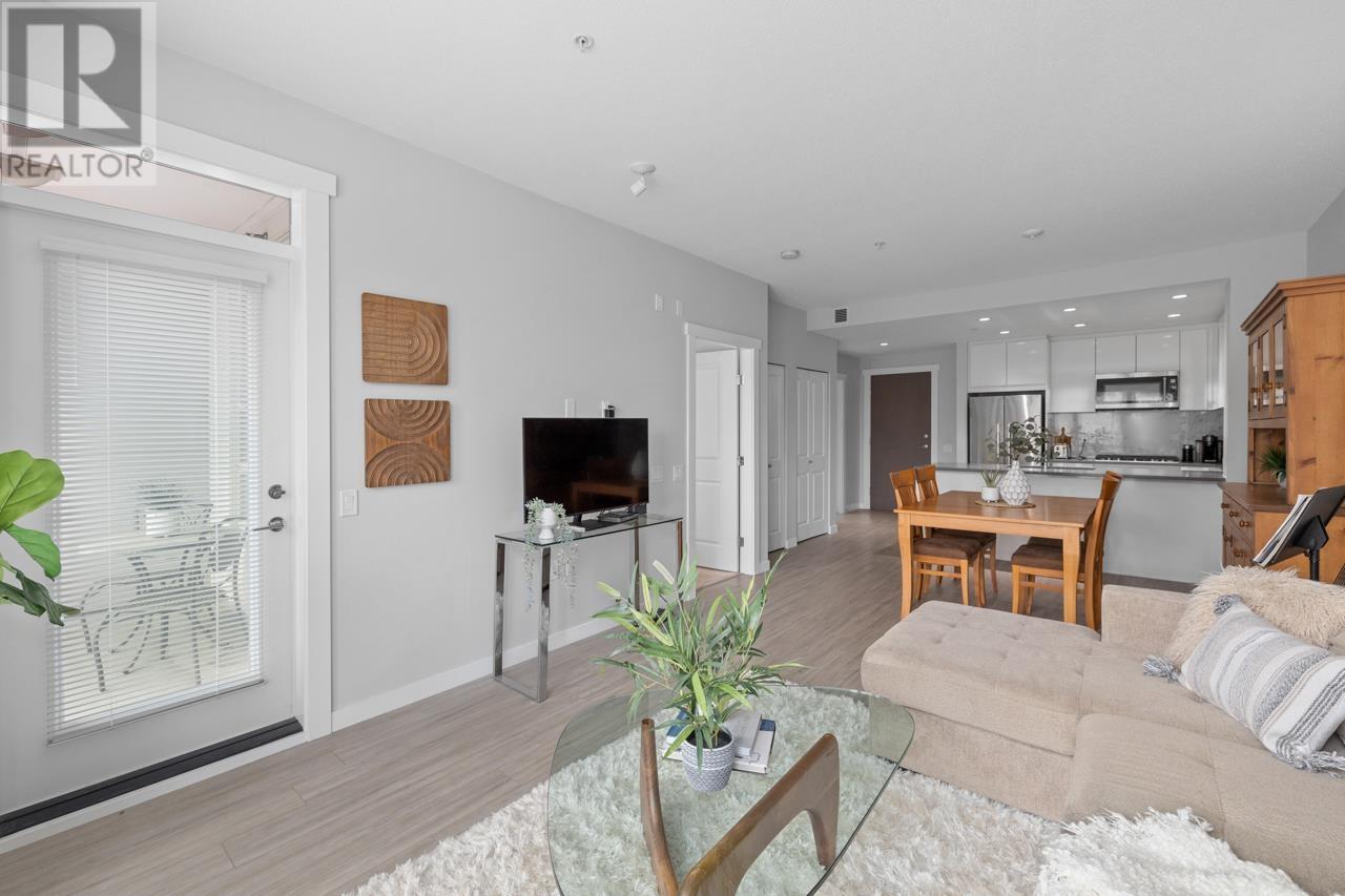 410 2632 Library Lane, North Vancouver, British Columbia  V7J 0B8 - Photo 6 - R2984382