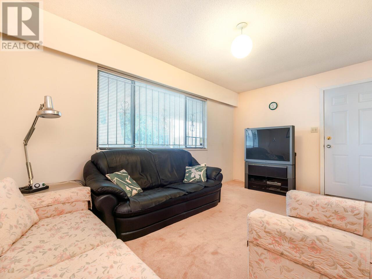2278 E 39th Avenue, Vancouver, British Columbia  V5P 1H8 - Photo 12 - R2984321