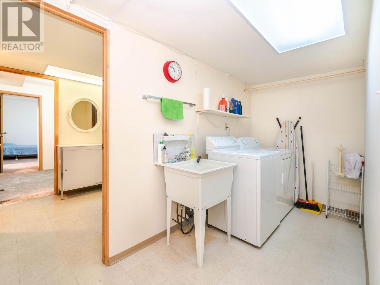 2278 E 39th Avenue, Vancouver, British Columbia  V5P 1H8 - Photo 25 - R2984321
