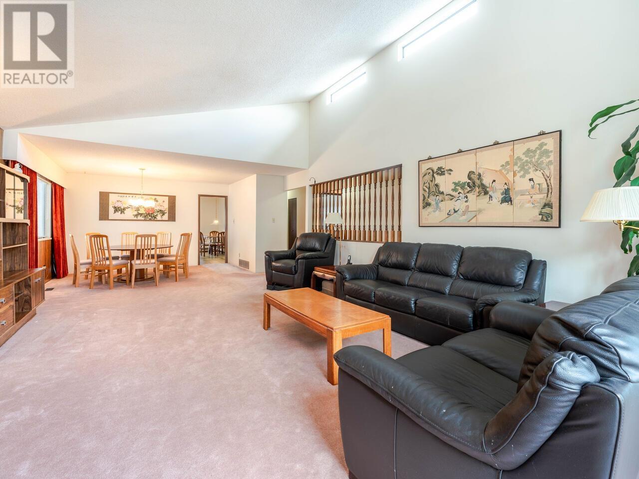 2278 E 39th Avenue, Vancouver, British Columbia  V5P 1H8 - Photo 6 - R2984321