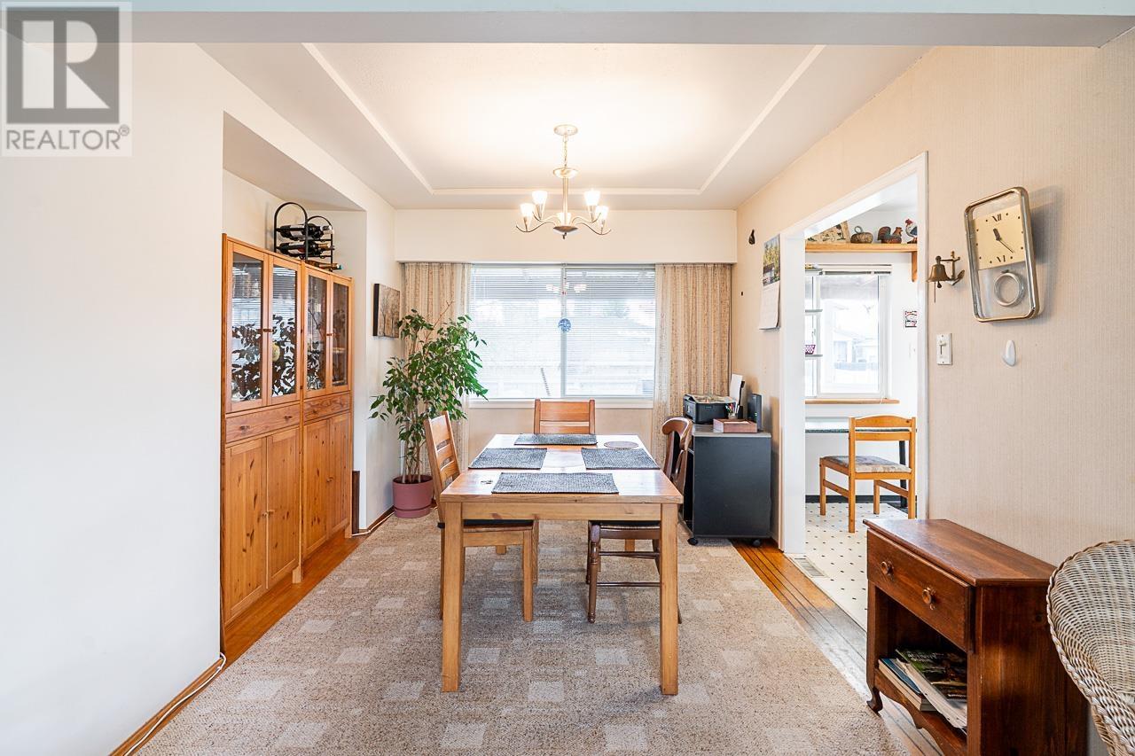 4720 Southlawn Drive, Burnaby, British Columbia  V5C 3S6 - Photo 10 - R2984329