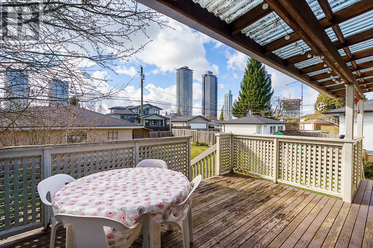 4720 Southlawn Drive, Burnaby, British Columbia  V5C 3S6 - Photo 23 - R2984329