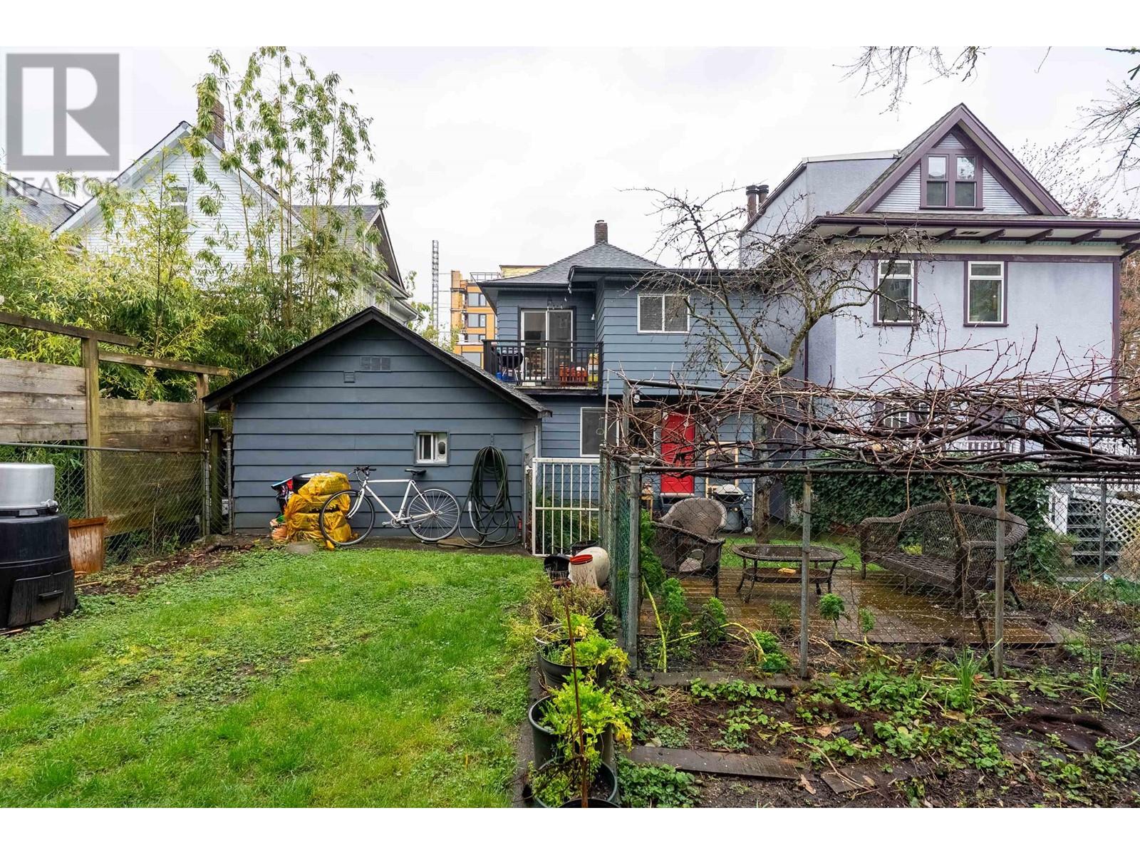 610 Salsbury Drive, Vancouver, British Columbia  V5L 3Z9 - Photo 23 - R2984066