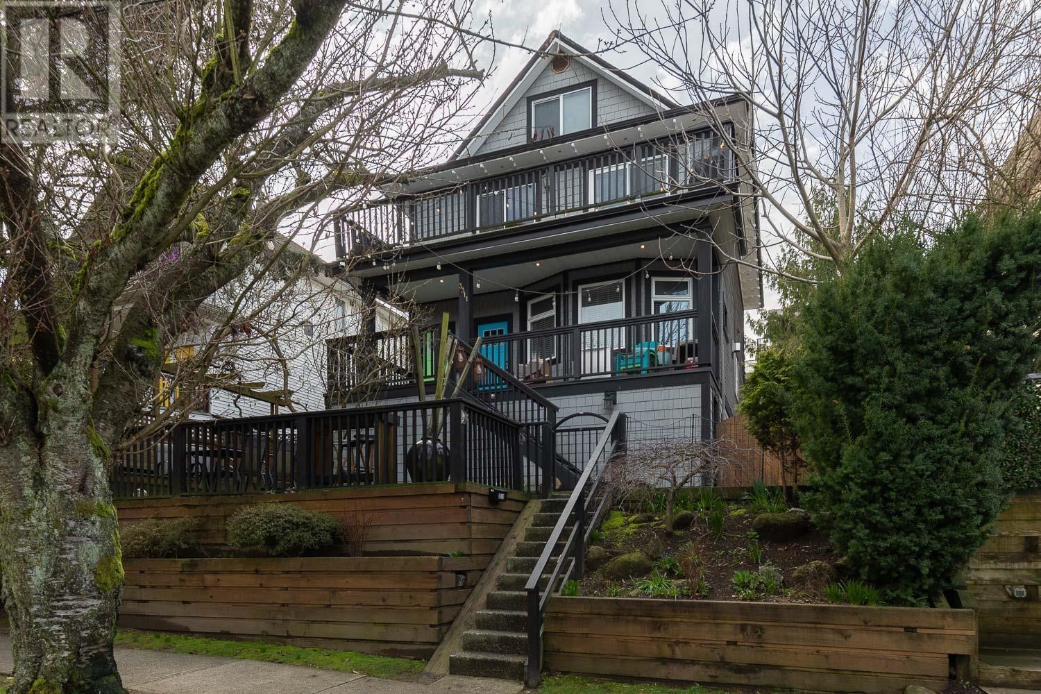Property at 3311 SOPHIA STREET image 1