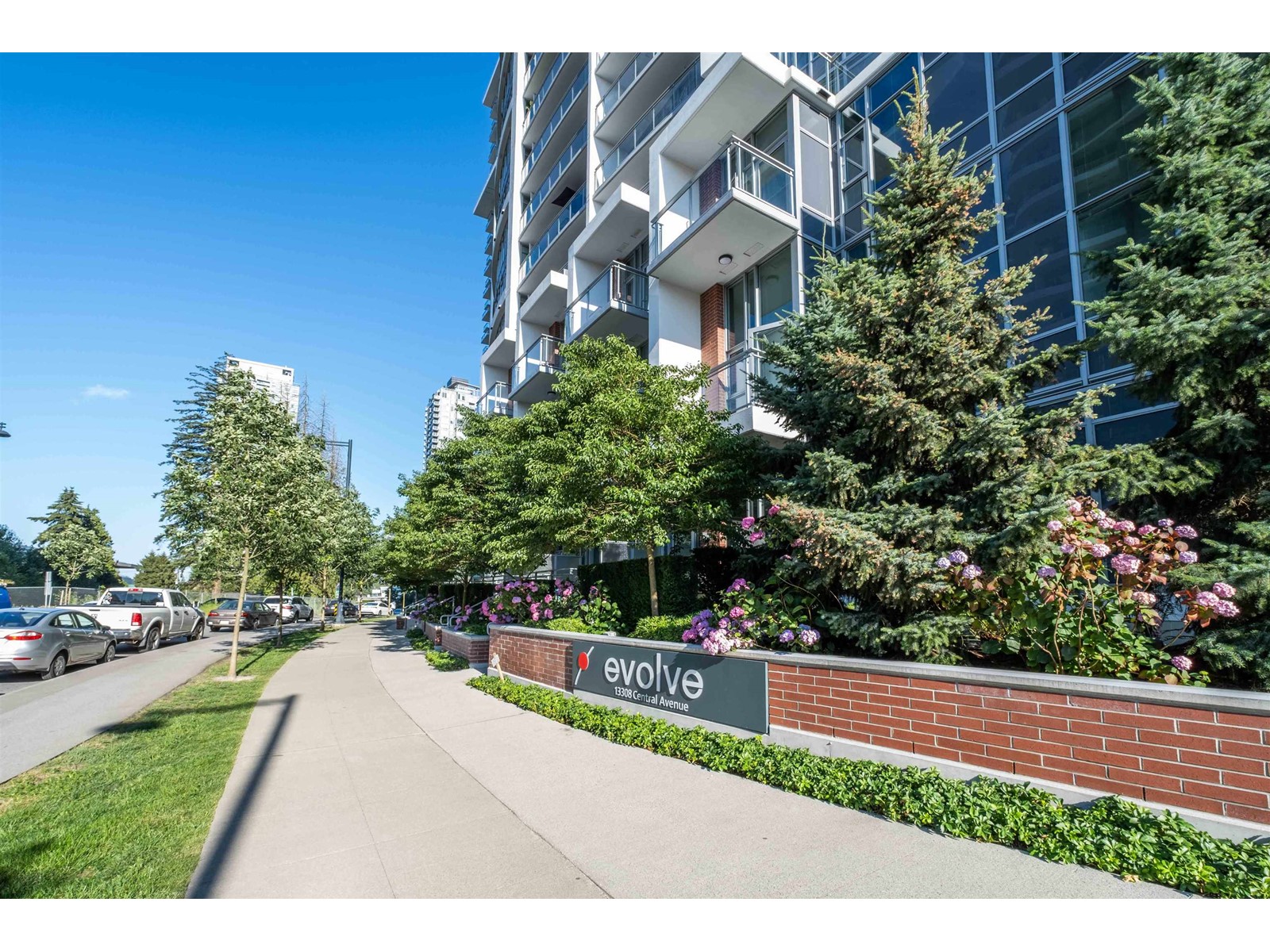 909 13308 Central Avenue, Surrey, British Columbia  V3T 0M4 - Photo 21 - R2981425
