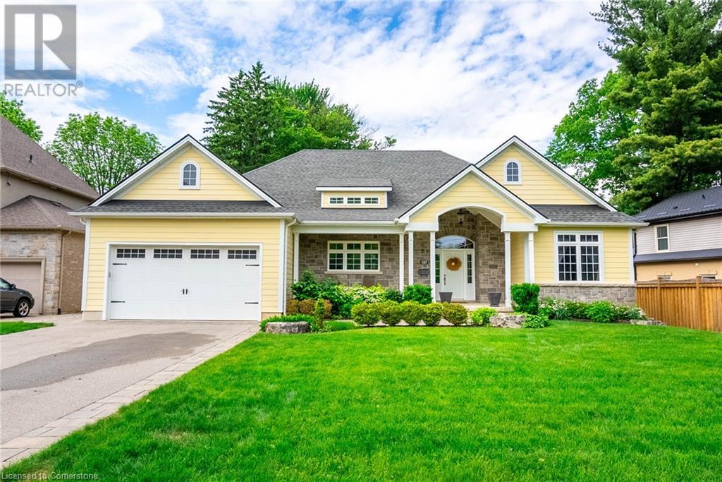Property at 157 TERRENCE PARK Drive image 1