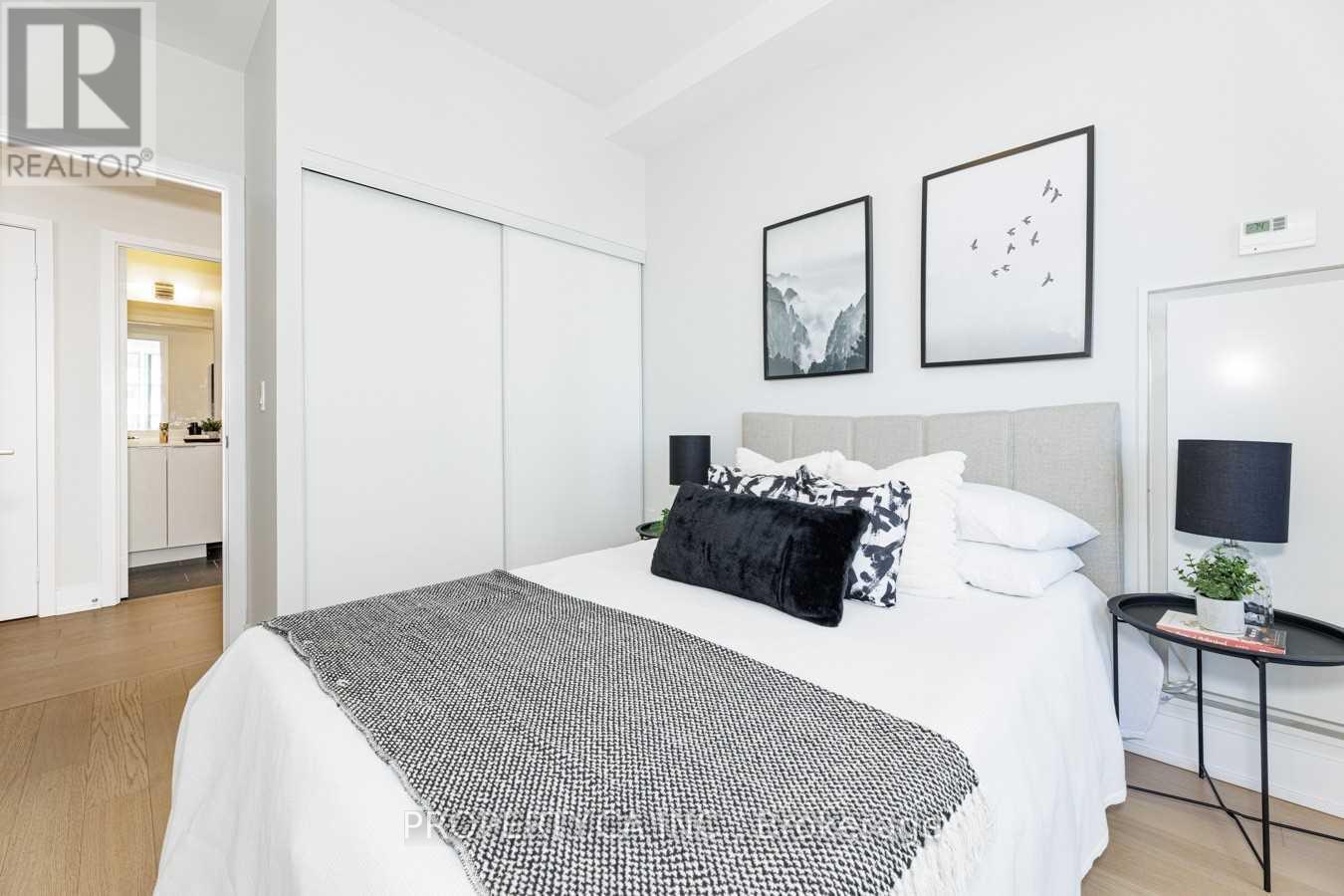 1018 - 30 Shore Breeze Drive, Toronto, Ontario  M8V 1A1 - Photo 11 - W12041576