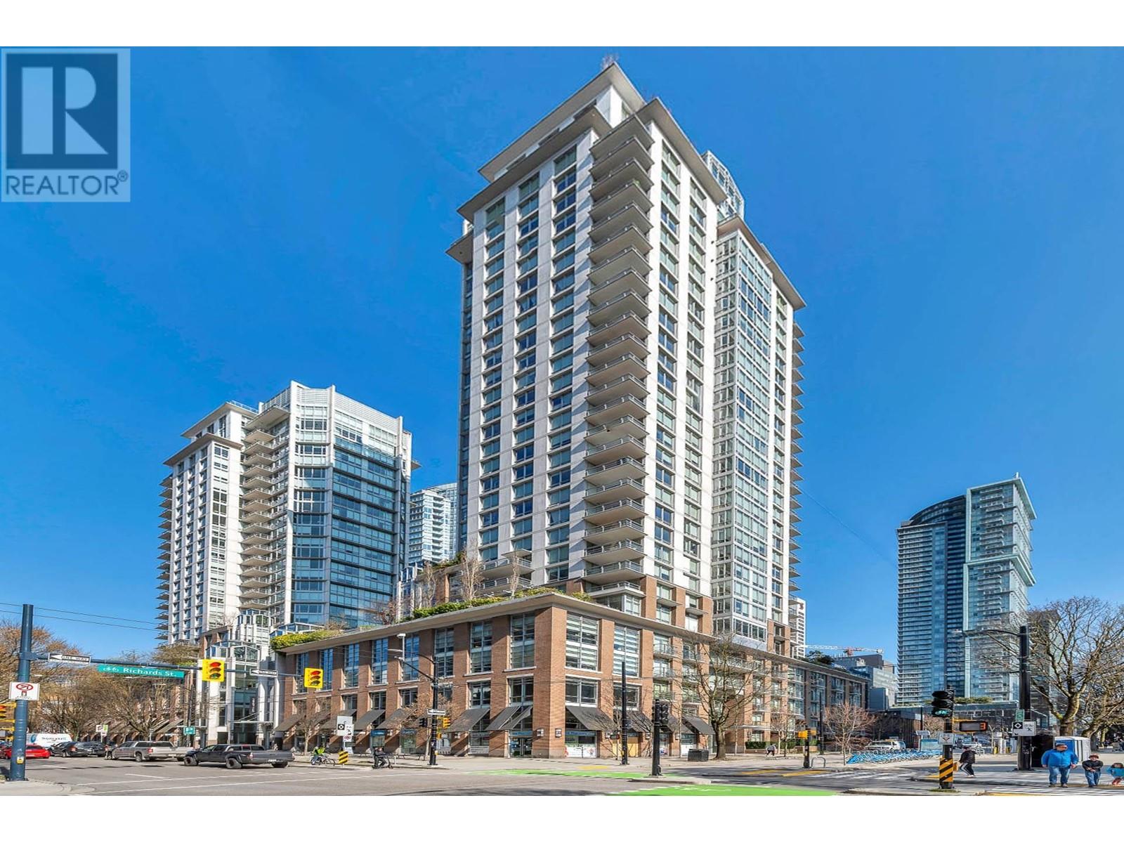 801 535 SMITHE STREET, vancouver, British Columbia