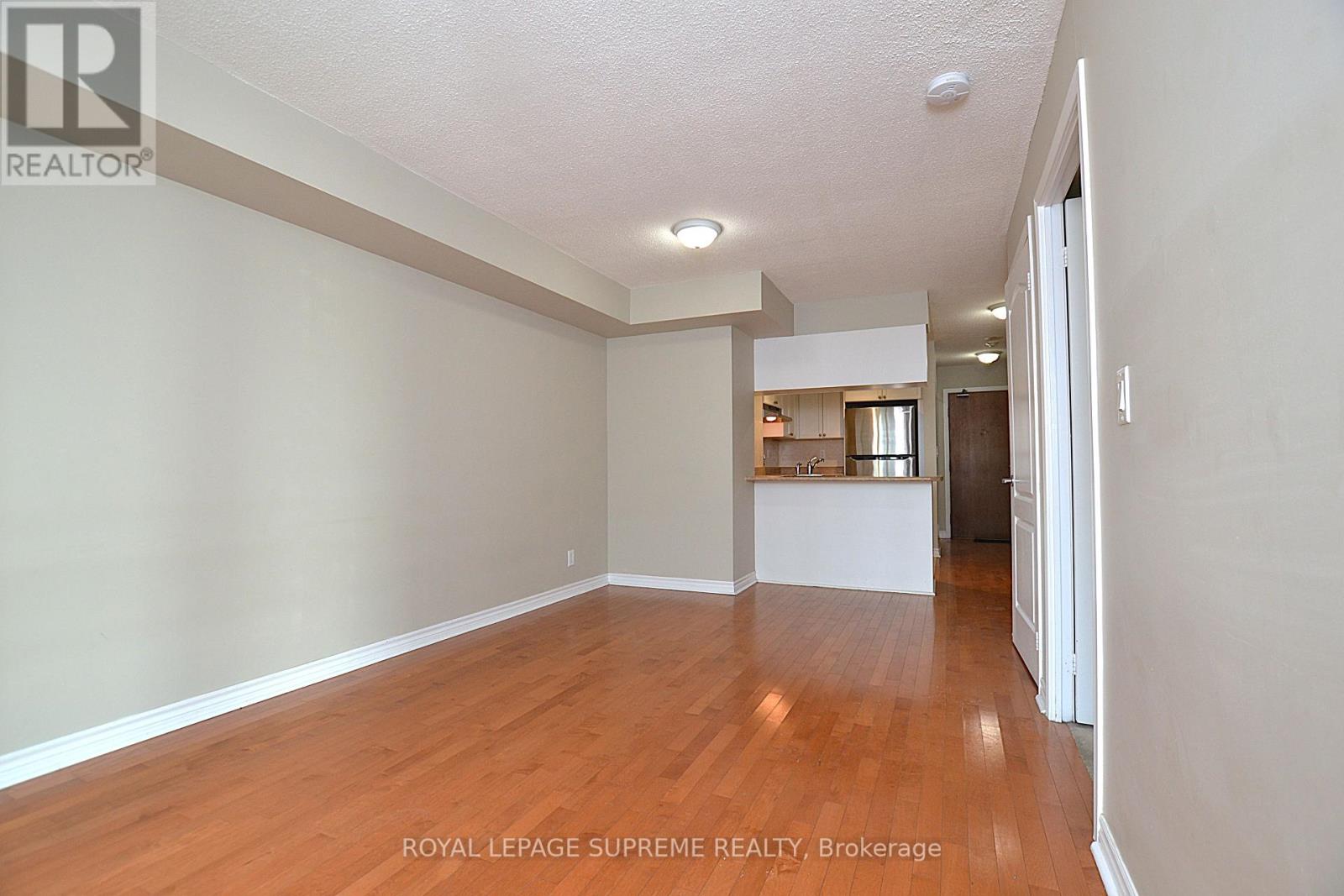 1007 - 1 Elm Drive W, Mississauga, Ontario  L5B 4M1 - Photo 10 - W12054180