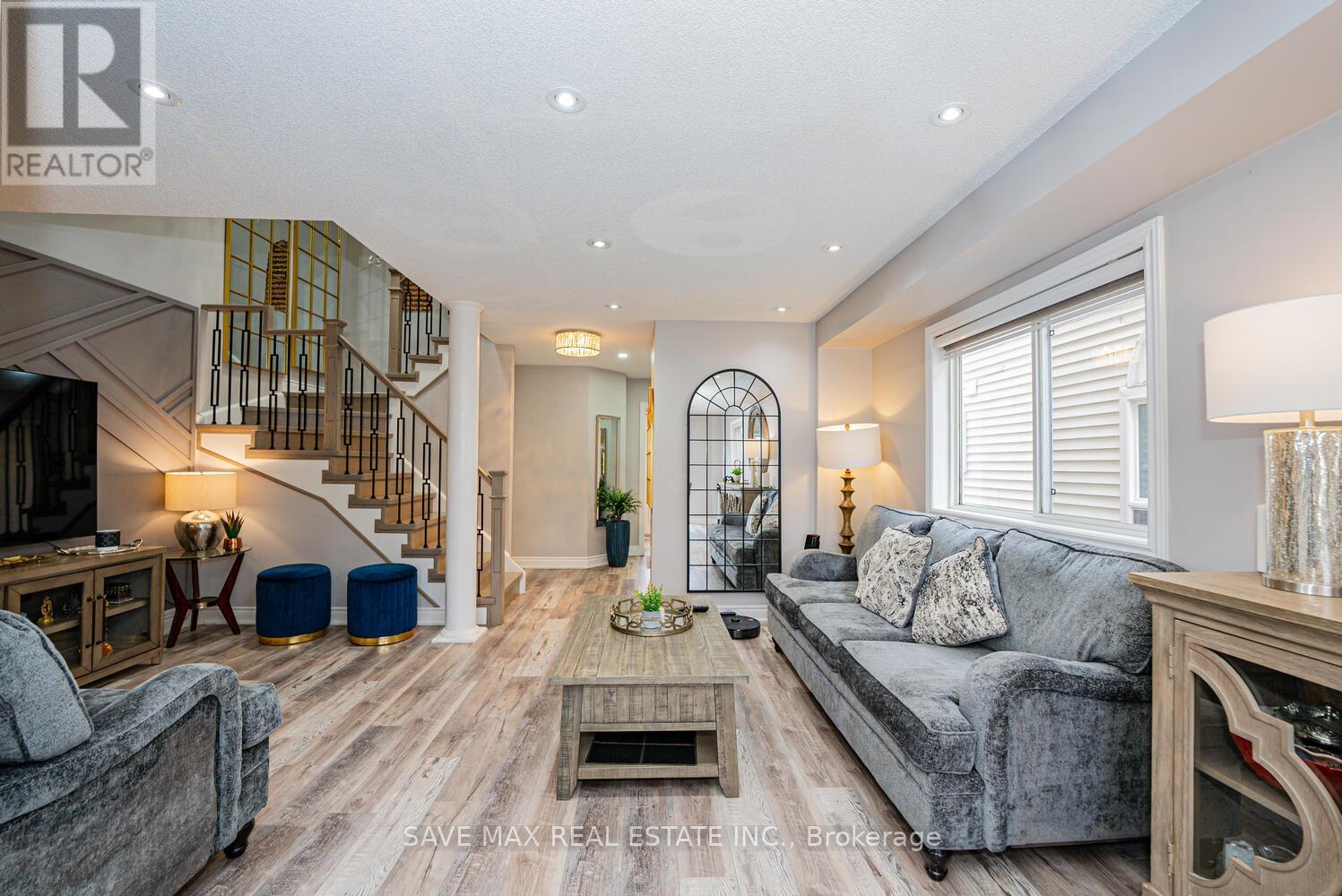 6 Weather Vane Lane, Brampton, Ontario  L6X 2R5 - Photo 19 - W12054192