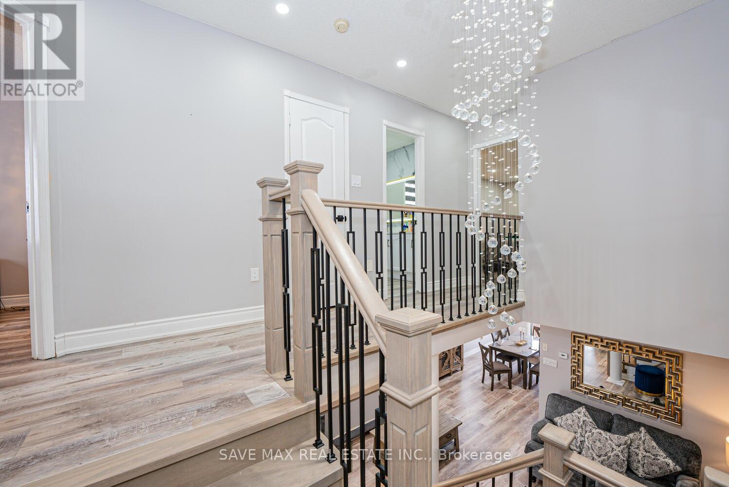6 Weather Vane Lane, Brampton, Ontario  L6X 2R5 - Photo 22 - W12054192