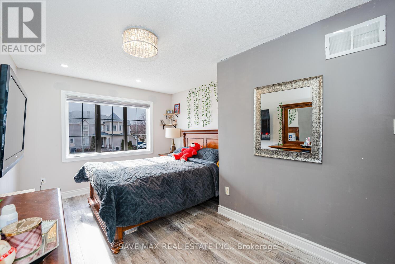 6 Weather Vane Lane, Brampton, Ontario  L6X 2R5 - Photo 34 - W12054192