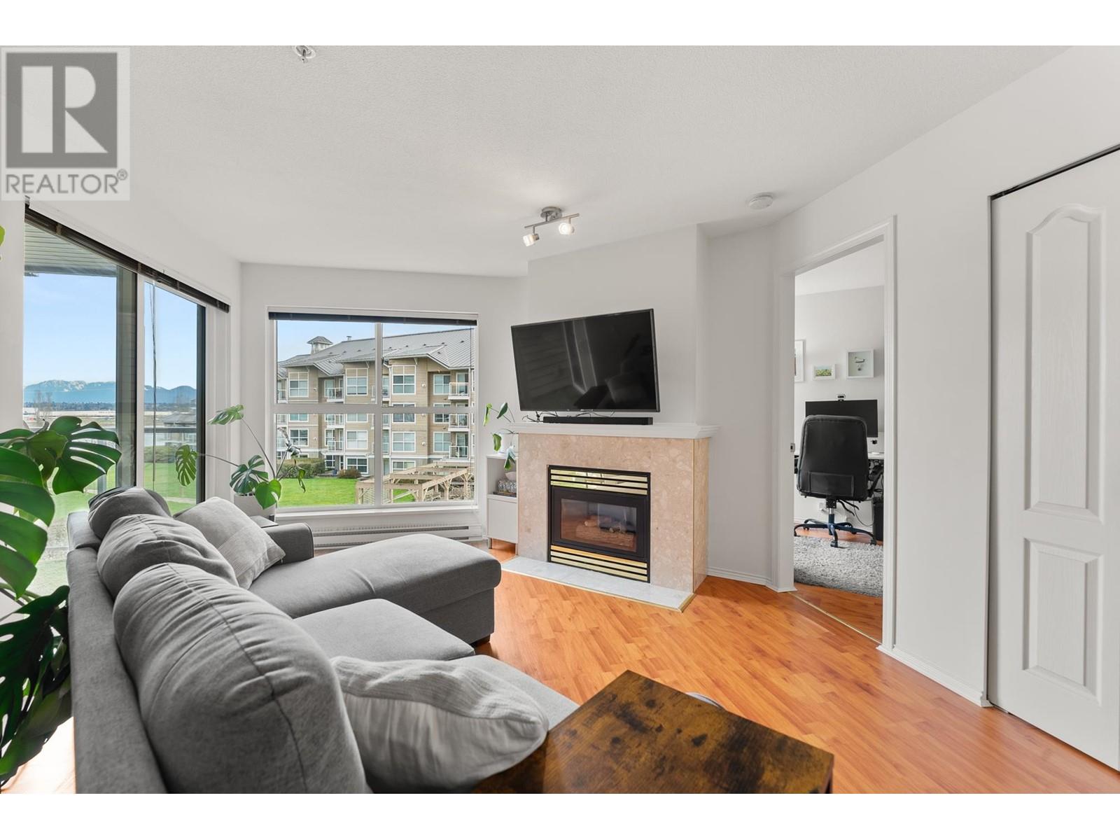 328 5880 Dover Crescent, Richmond, British Columbia  V7C 5P5 - Photo 7 - R2982804