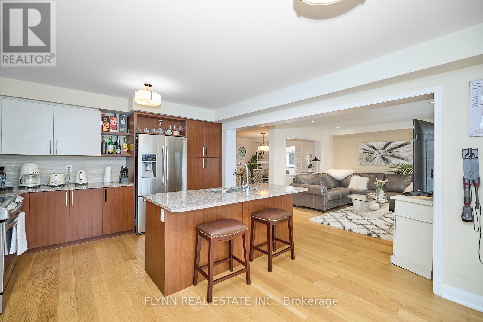 8395 Elderberry Drive, Niagara Falls, Ontario  L2H 0K6 - Photo 14 - X12054167