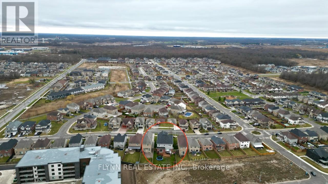 8395 Elderberry Drive, Niagara Falls, Ontario  L2H 0K6 - Photo 39 - X12054167