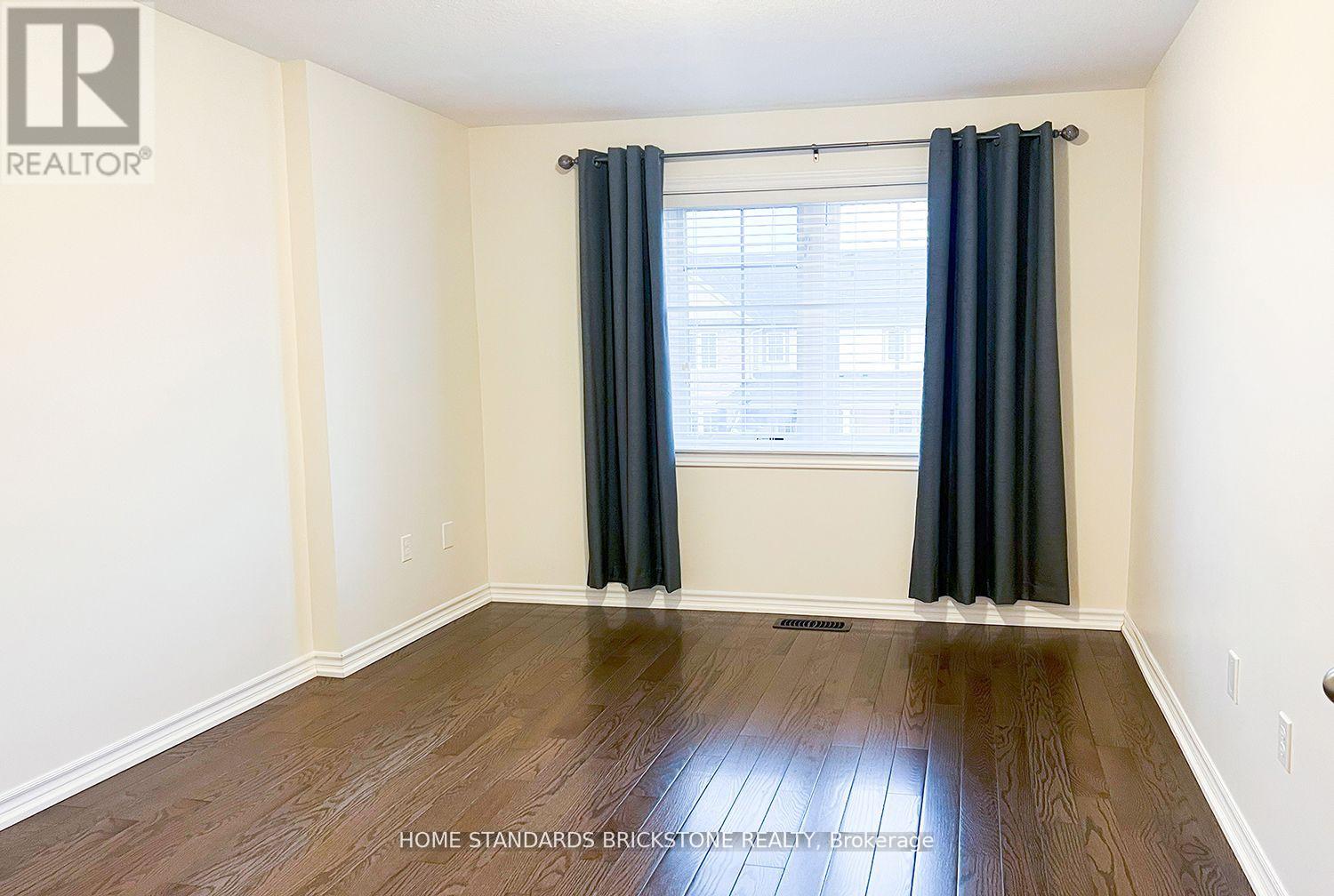 Property at 75 HUGILL WAY image 2