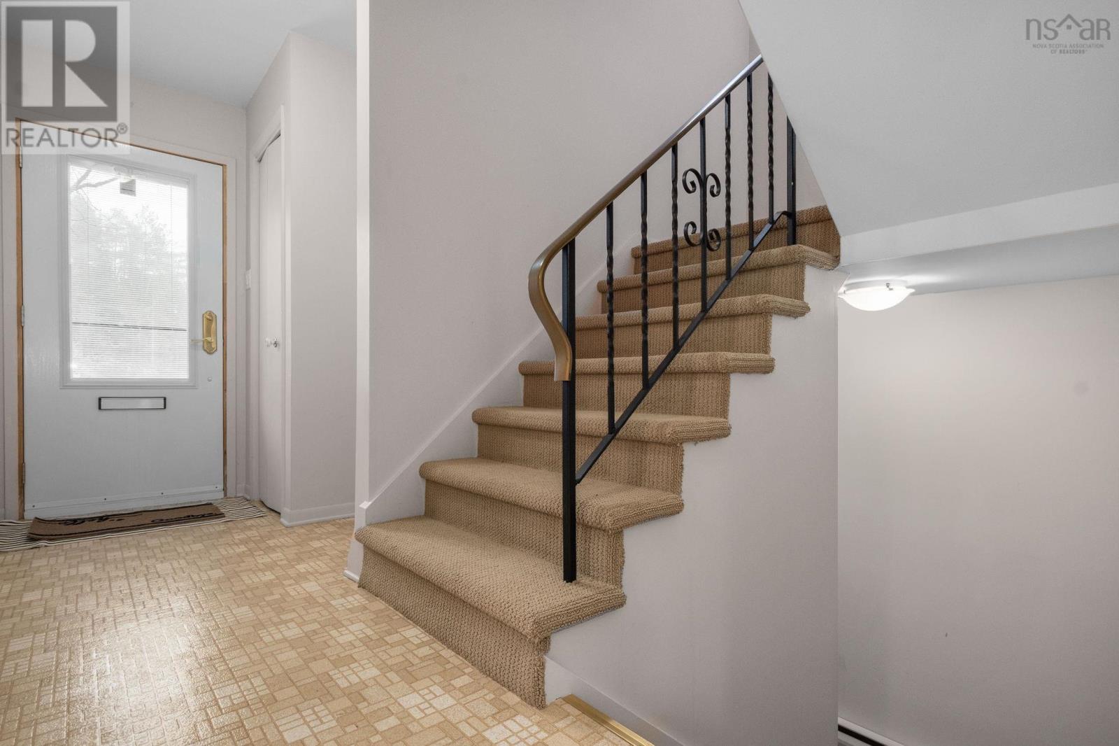 68 Stoneybrook Court, Clayton Park, Nova Scotia  B3M 3J7 - Photo 2 - 202506422