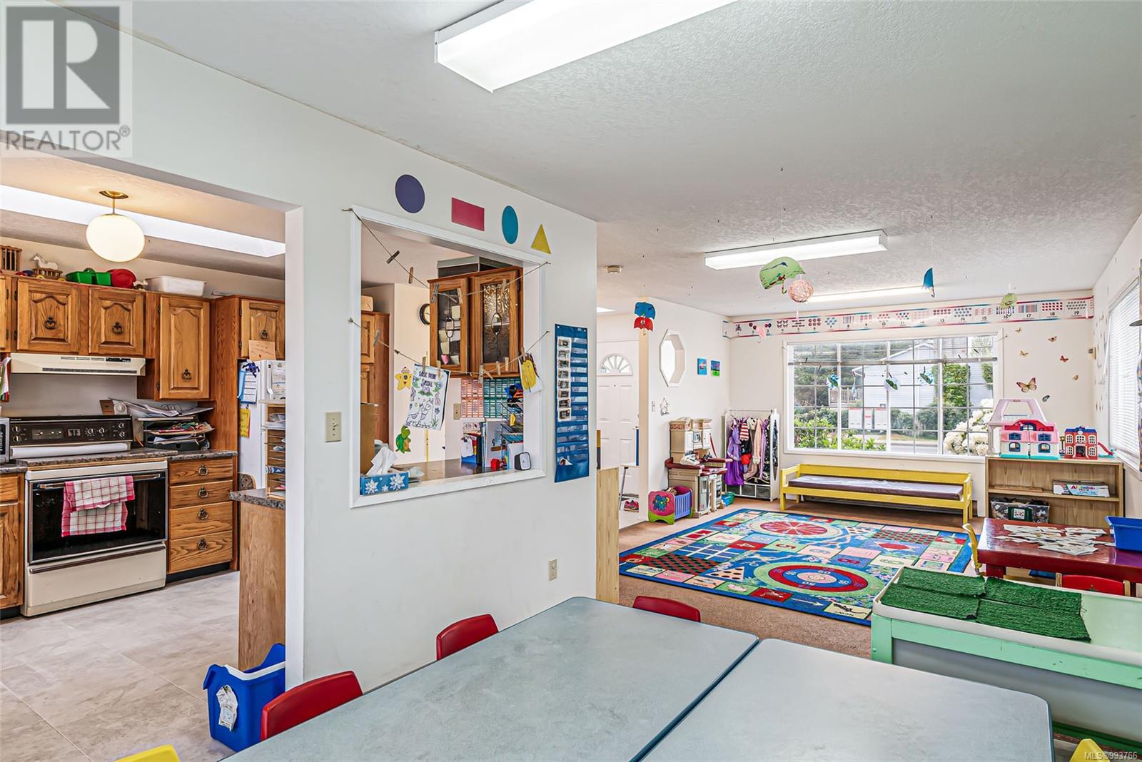 205 Pym St N, Parksville, British Columbia  V9P 1E7 - Photo 17 - 993766