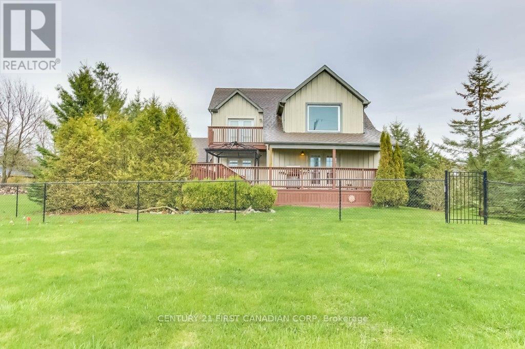 Photo 3 of 40 for 71889 Sunridge Crescent