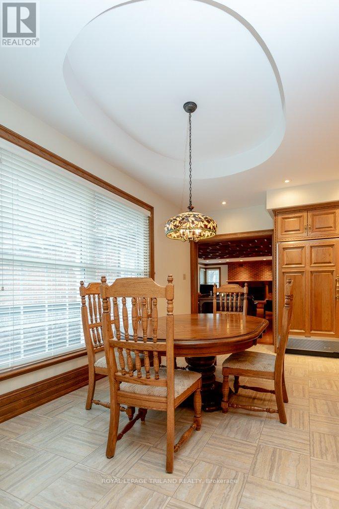 2643 Old Victoria Road, London South, Ontario  N6M 1B8 - Photo 20 - X12054372
